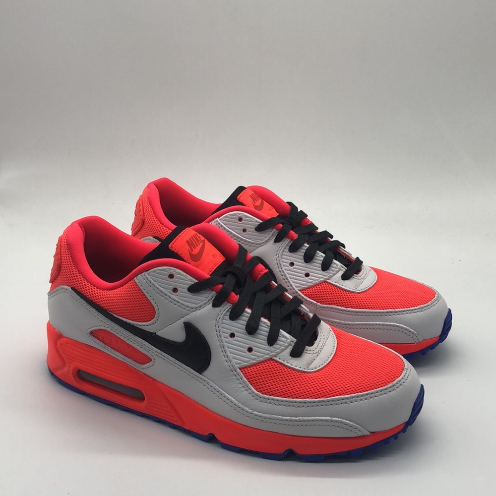New Women’s Nike Air Max 90 NBY “20 Years” White/Orange/Blue FJ8901-900 NWOB - Picture 2 of 5